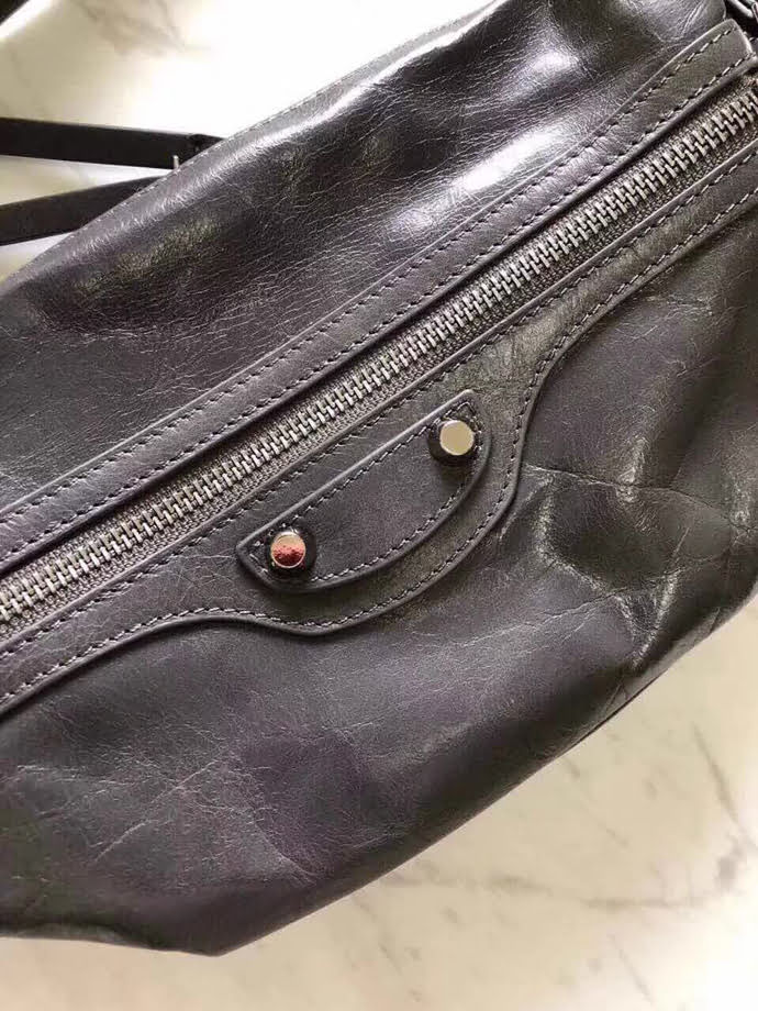 BALENCIAG巴黎世家 胸包 真皮  BL1400